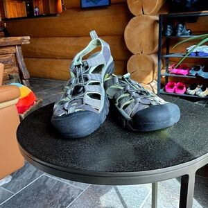 Women’s Keen Newport H2